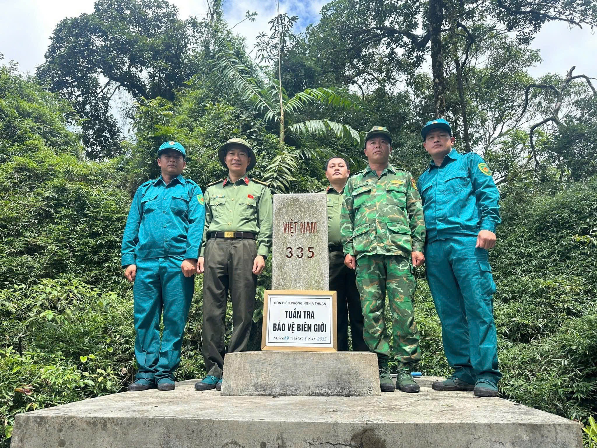 TĂNG CƯỜNG TUẦN TRA, KIỂM SOÁT ĐƯỜNG BIÊN, MỐC GIỚI DỊP LỄ QUỐC KHÁNH 02/9