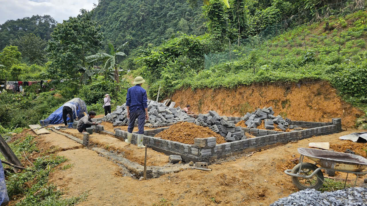 Nh&agrave; 1.jpg