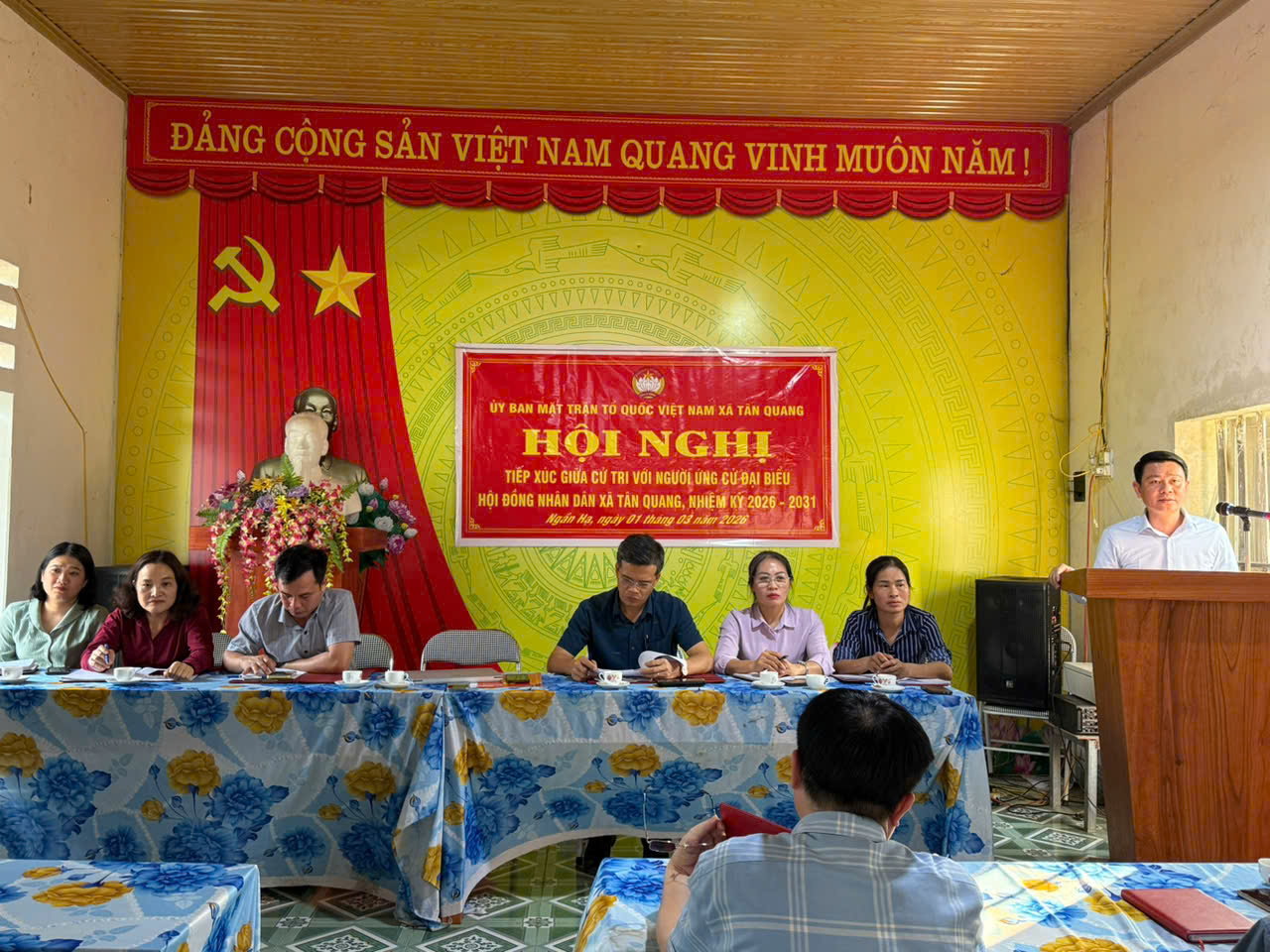 Hội nghị tiếp xúc cử tri với những người ứng cử đại biểu Hội đồng nhân dân xã Tân Quang, nhiệm kỳ 2026 - 2031 