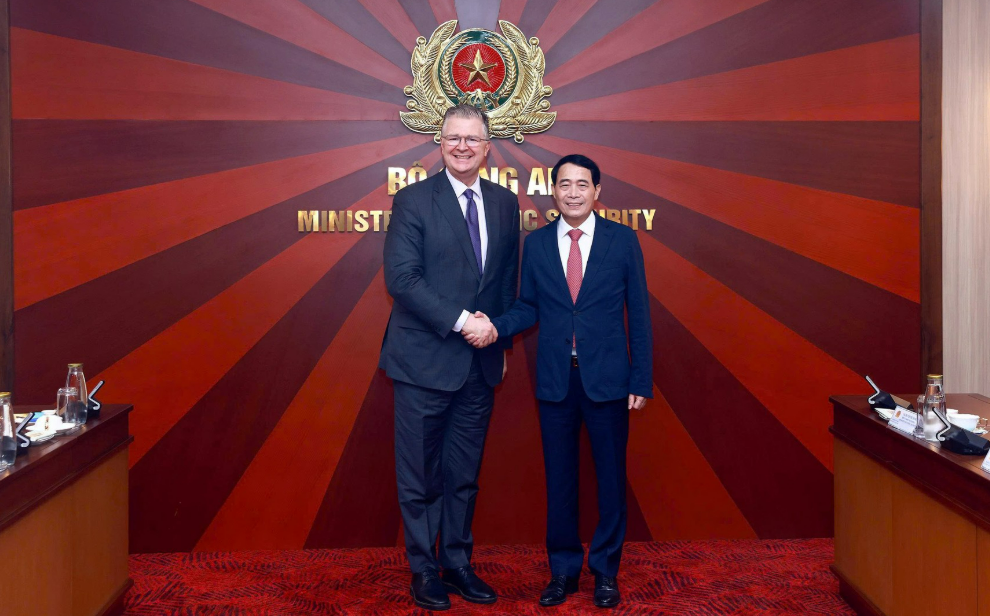 THỨ TRƯỞNG LÊ QUỐC HÙNG TIẾP LÃNH ĐẠO CÔNG TY THE ASIA GROUP (HOA KỲ)