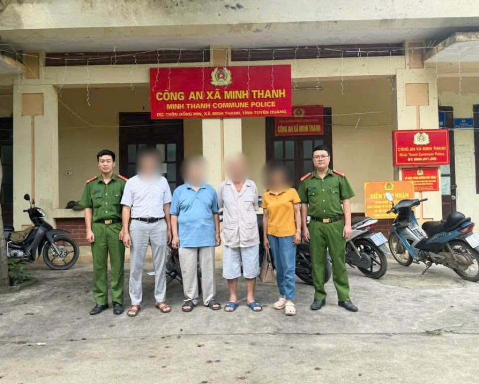 LỰC LƯỢNG CÔNG AN TUYÊN QUANG HỖ TRỢ NHIỀU NGƯỜI DÂN ĐI LẠC TRỞ VỀ VỚI GIA ĐÌNH AN TOÀN