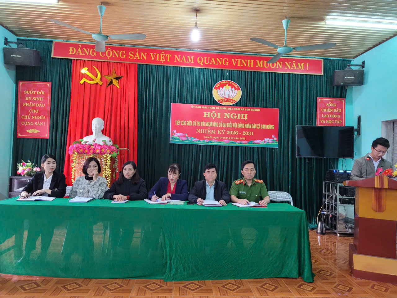 Đơn vị bầu cử số 4 xã Sơn Dương tiếp xúc cử tri vận động bầu cử đại biểu HĐND xã, nhiệm kỳ 2026 - 2031