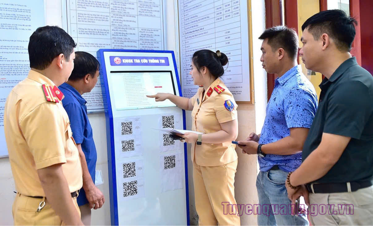 Chuyển đổi số - động lực nâng cao hiệu quả cải cách hành chính tại Tuyên Quang