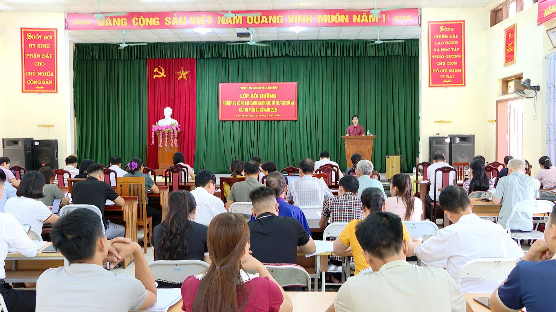 Lâm Bình tổ chức bồi dưỡng nghiệp vụ công tác Đảng dành cho Bí thư chi bộ và cấp ủy viên cơ sở