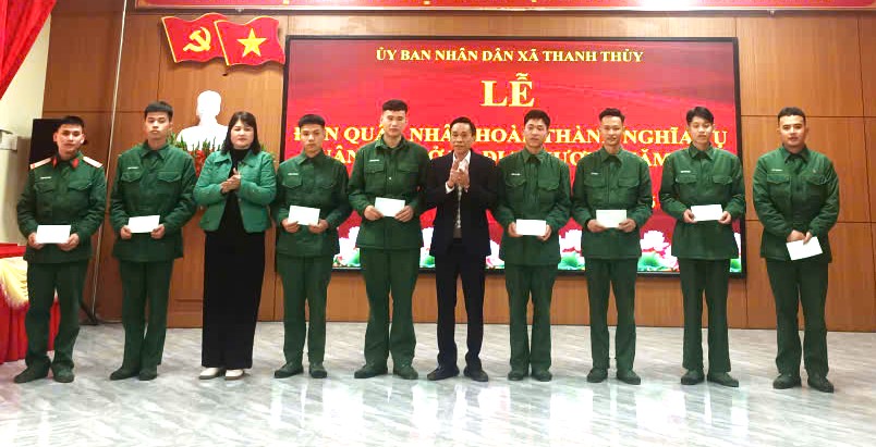 Xã Thanh thủy đón quân nhân hoàn thành nghĩa vụ quân sự trở về địa phương
