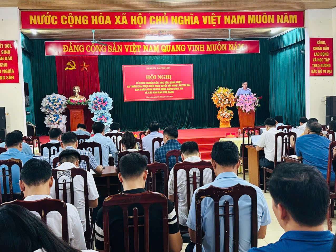 HỘI NGHỊ NGHIÊN CỨU, HỌC TẬP, QUÁN TRIỆT VÀ TRIỂN KHAI THỰC HIỆN NGHỊ QUYẾT HỘI NGHỊ LẦN THỨ HAI BAN CHẤP HÀNH TRUNG ƯƠNG ĐẢNG KHÓA XIV