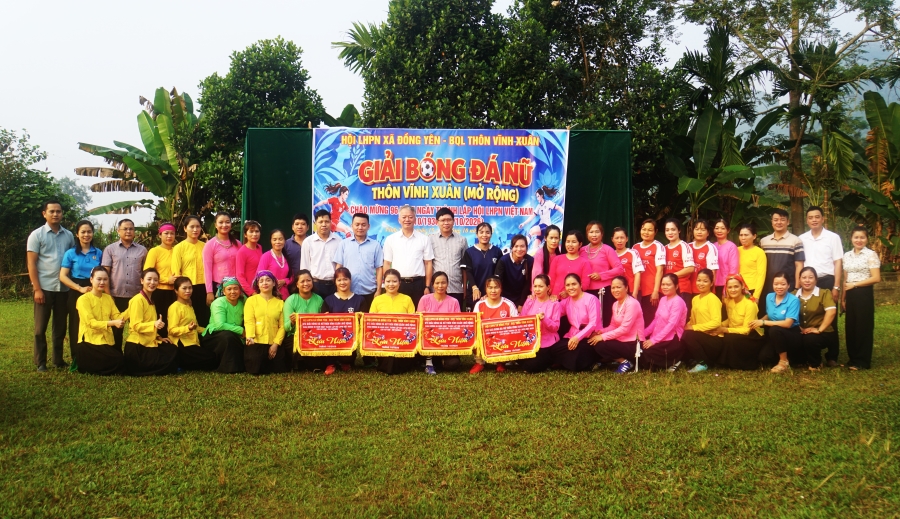 Khai mạc giải bóng đá nữ chào mừng kỷ niệm 96 năm ngày thành lập Hội Liên hiệp phụ nữ Việt Nam