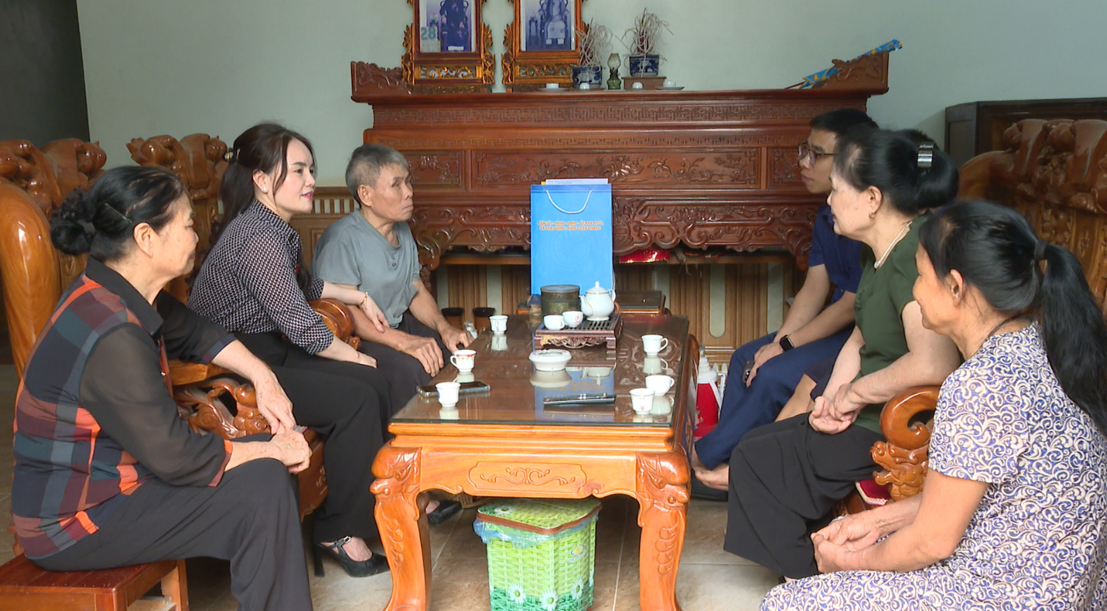  Quan tâm, sẻ chia với người khuyết tật nhân ngày Người khuyết tật Việt Nam 18/4