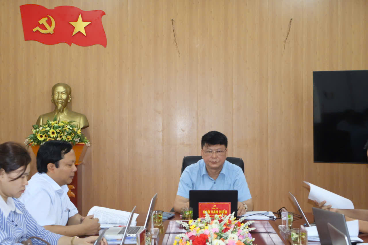 Họp BTV.jpg