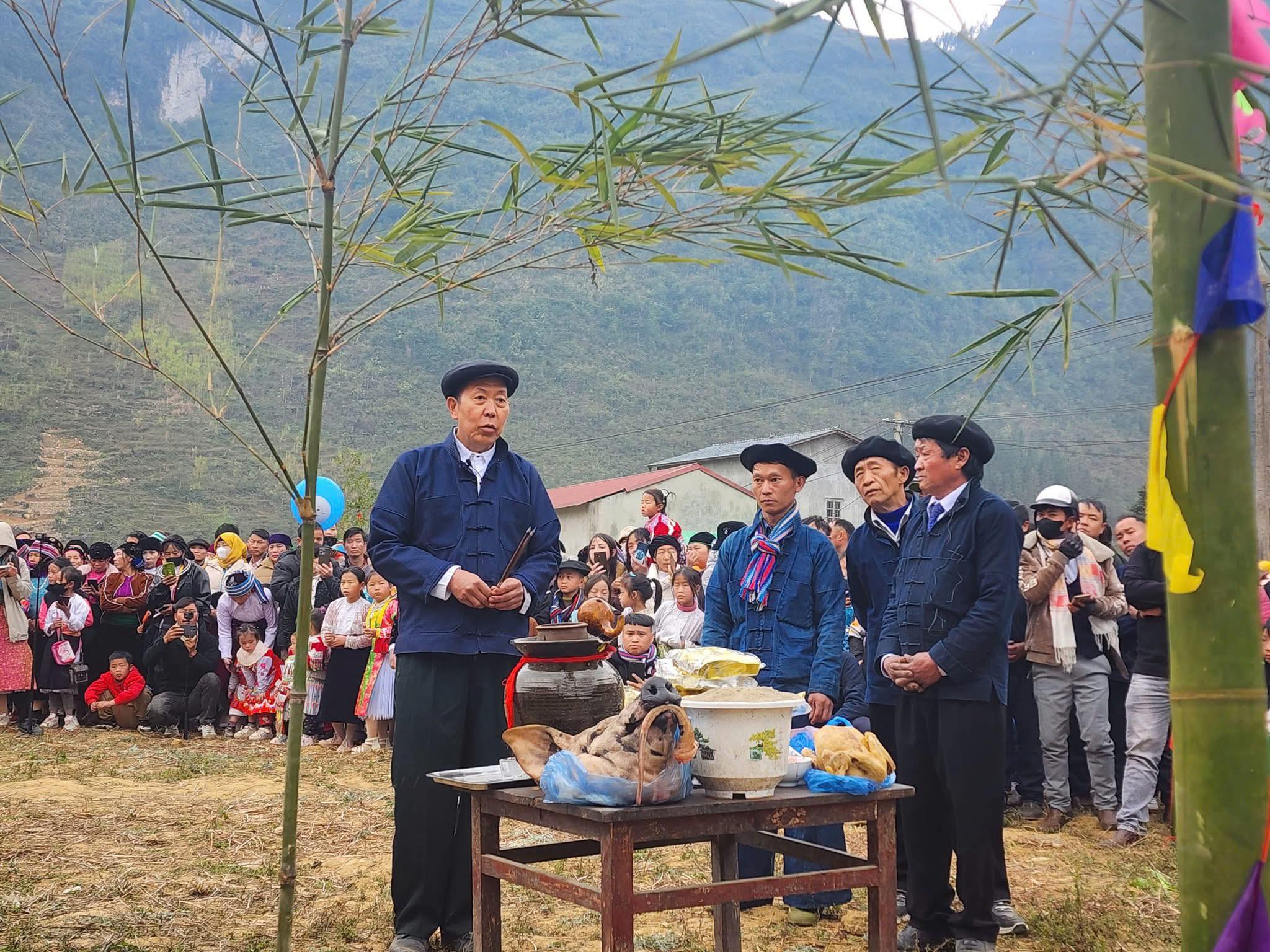 ĐẢNG UỶ XÃ PHỐ BẢNG HỌP BAN CHỈ ĐẠO CÁC NGÀY LỄ LỚN