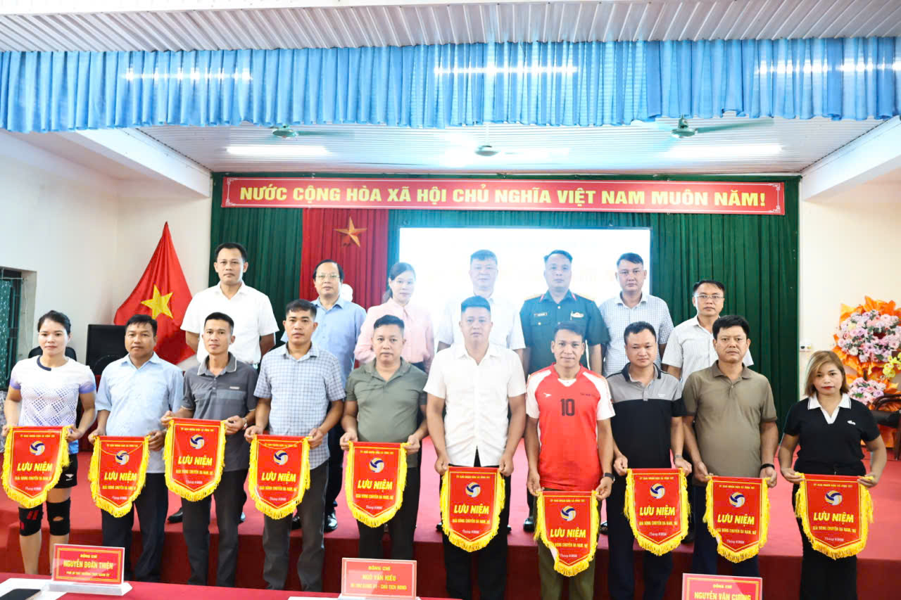 VĨNH TUY KHAI MẠC GIẢI BÓNG CHUYỀN DA NAM, NỮ NĂM 2026