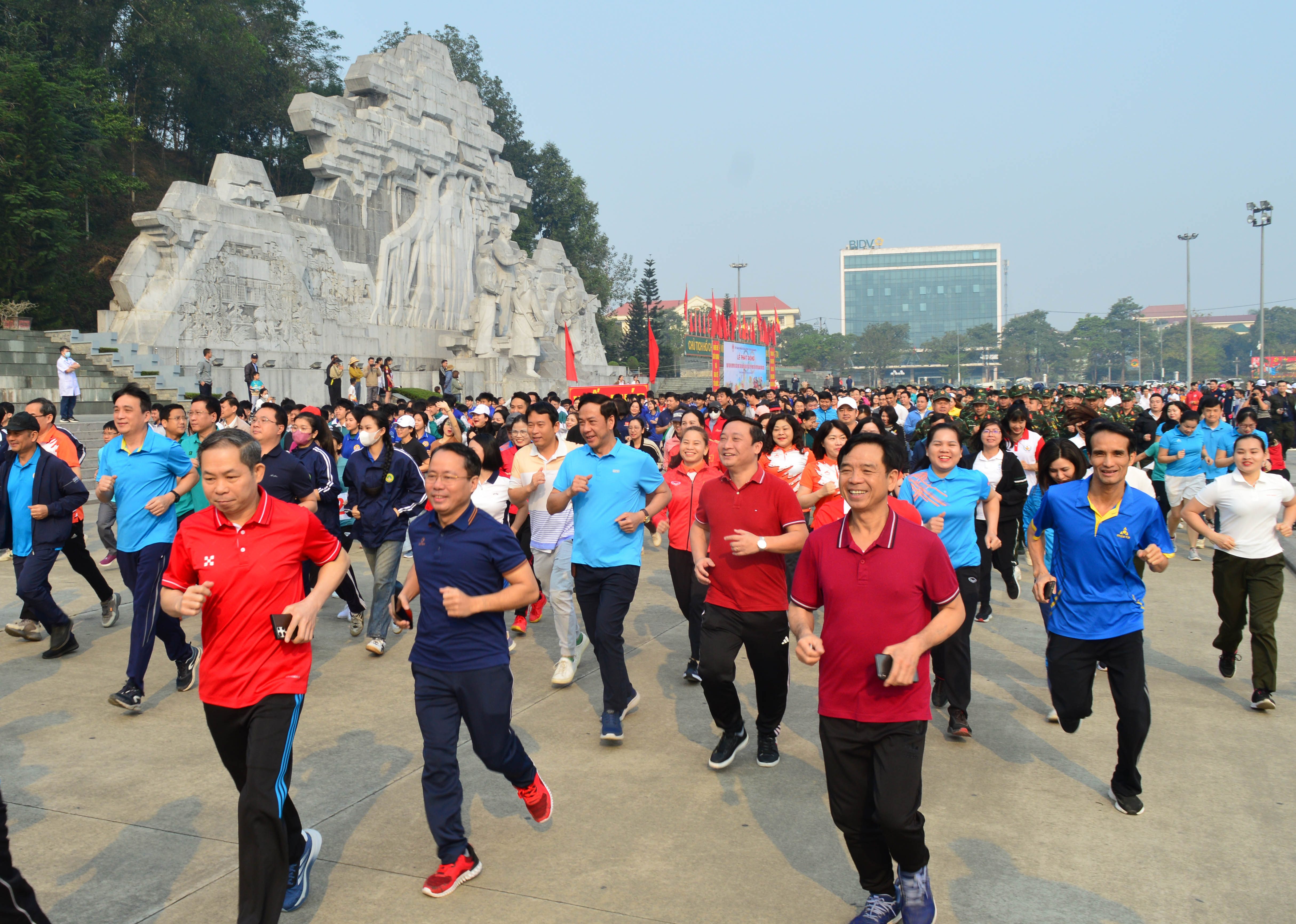 Tuyên Quang tổ chức Lễ phát động Ngày chạy Olympic “Vì sức khỏe toàn dân - Vì An ninh Tổ quốc” năm 2026