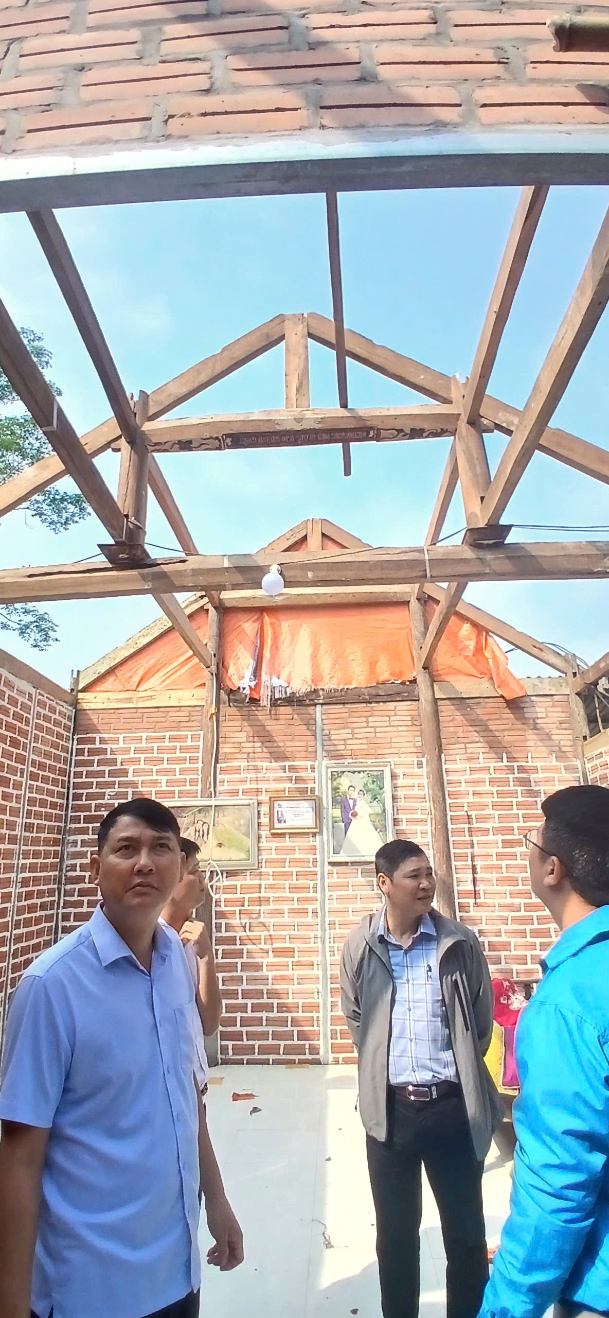 Tốc m&aacute;i a Tuấn.jpg