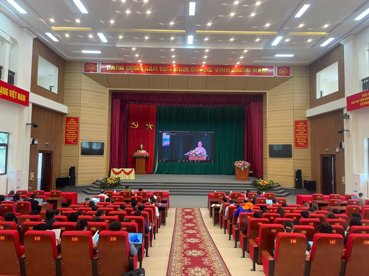 Xã Đồng Văn tham gia Hội nghị tập huấn nghiệp vụ phổ biến, giáo dục pháp luật và hòa giải ở cơ sở