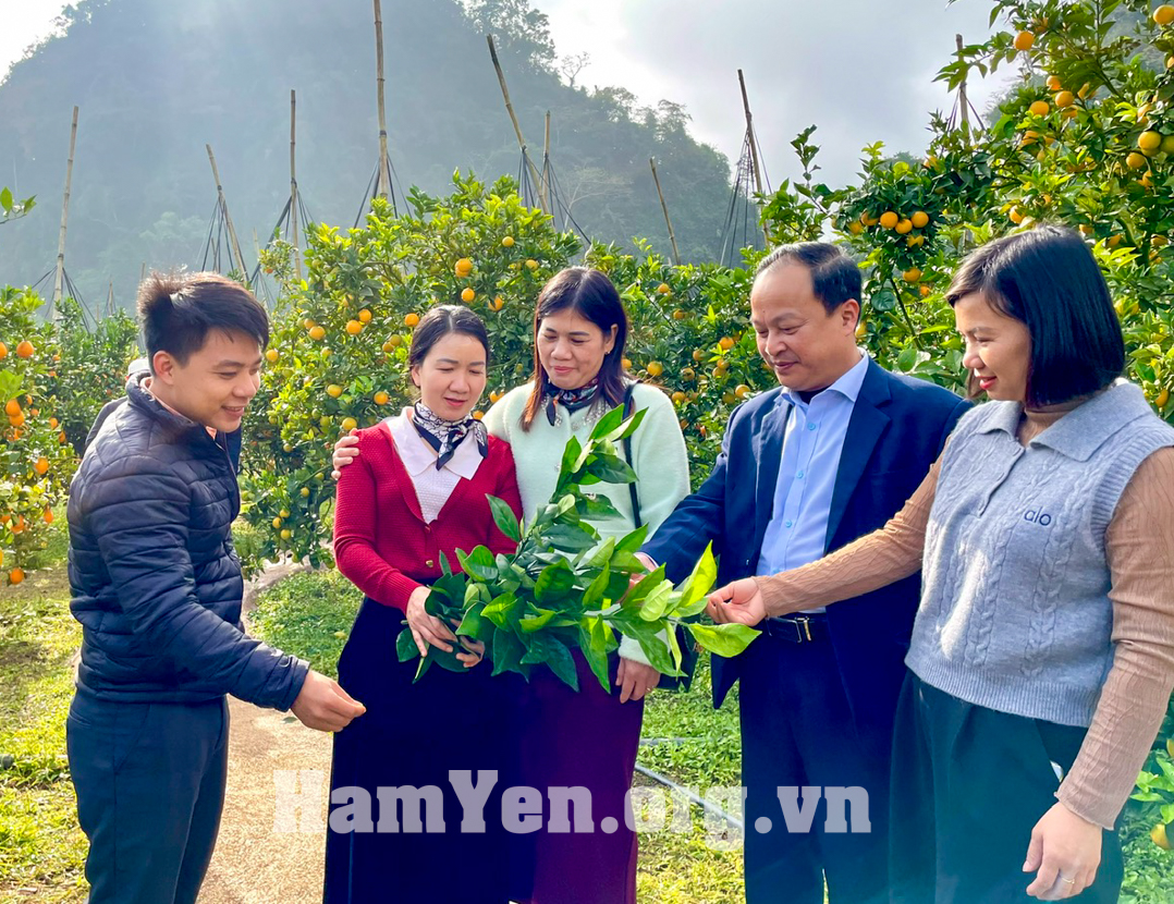 Đoàn công tác xã Hàm Yên tổ chức tham quan, học tập kinh nghiệm tại tỉnh Sơn La