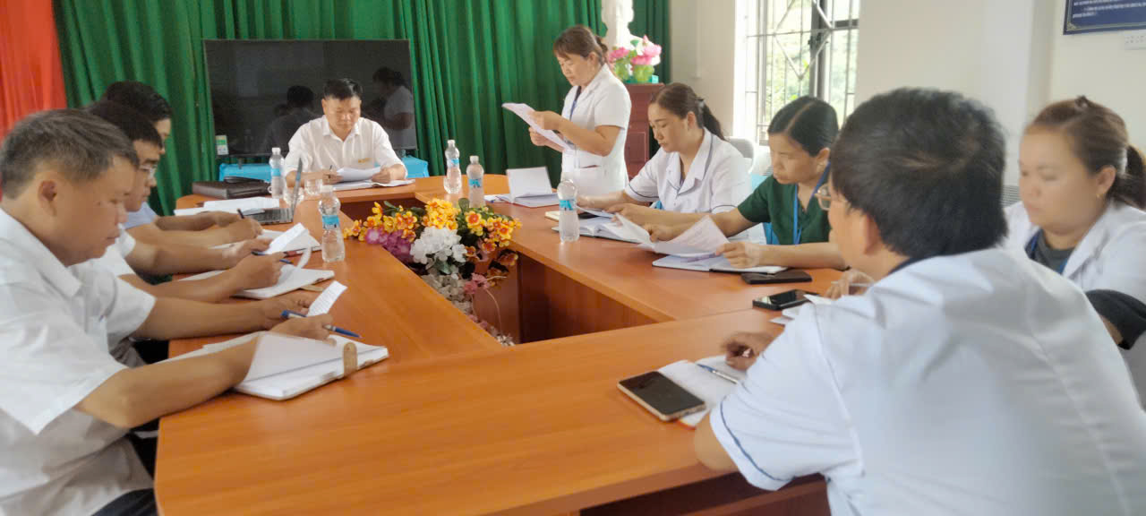BAN VĂN HÓA  - XÃ HỘI HỘI ĐỒNG NHÂN DÂN XÃ GIÁM SÁT CHUYÊN ĐỀ