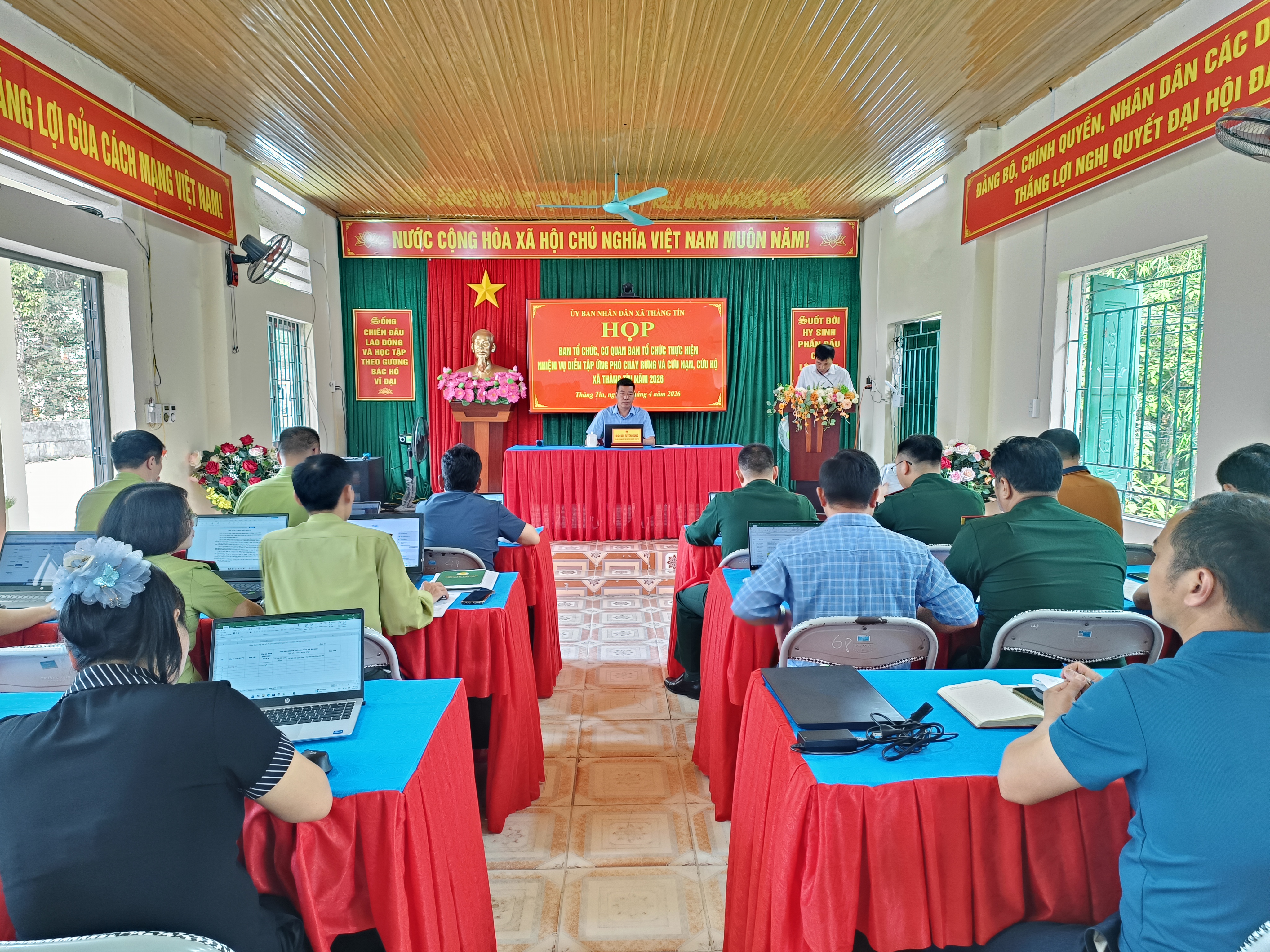 Xã Thàng Tín họp Ban Tổ chức diễn tập ứng phó cháy rừng và cứu nạn, cứu hộ năm 2026