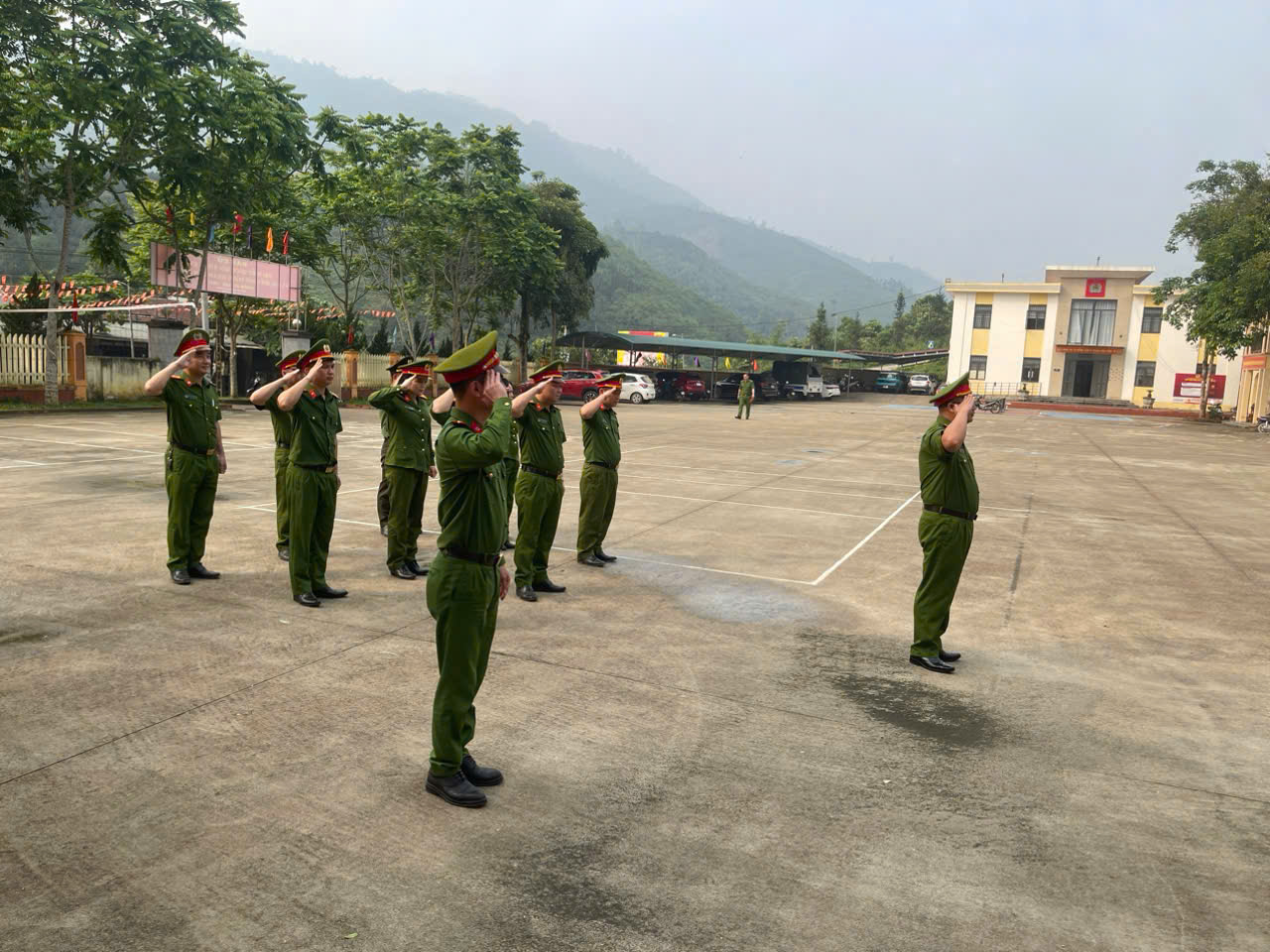 CÔNG AN XÃ ĐỒNG TÂM KHAI MẠC TẬP HUẤN ĐIỀU LỆNH, QUÂN SỰ, VÕ THUẬT CÔNG AN NHÂN DÂN NĂM 2026