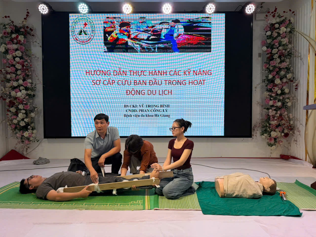 Bồi dưỡng kiến thức quản lý hoạt động kinh doanh lữ hành gắn với vận chuyển khách du lịch