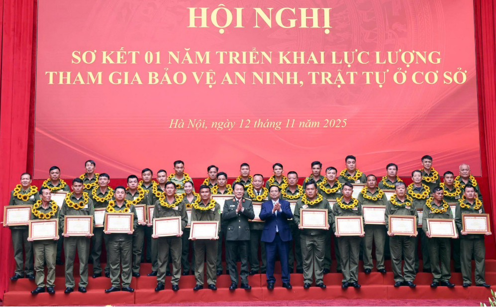 HỘI NGHỊ SƠ KẾT 01 NĂM TRIỂN KHAI LỰC LƯỢNG THAM GIA BẢO VỆ AN NINH TRẬT TỰ Ở CƠ SỞ