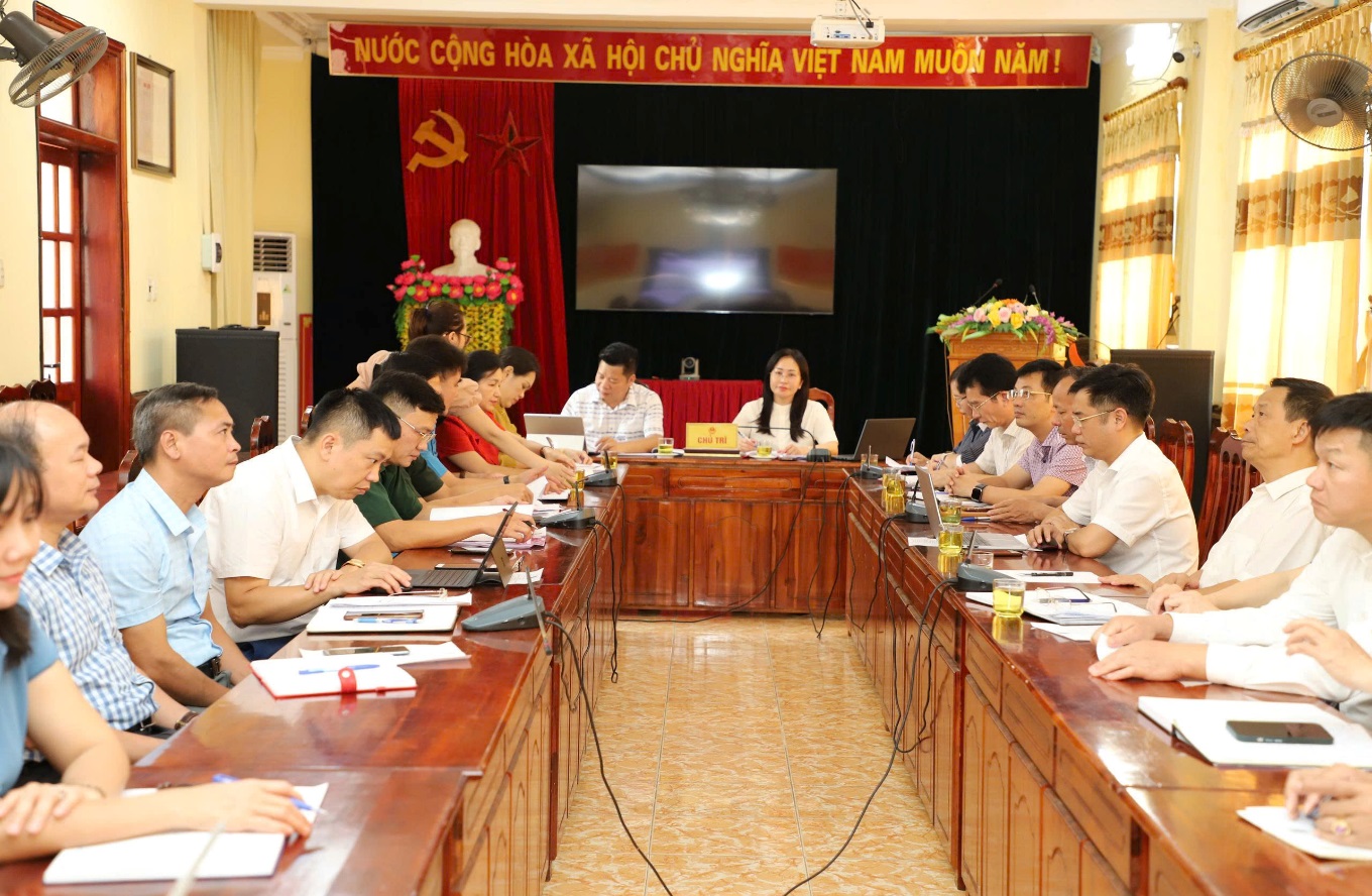 Điểm cầu tỉnh Tuyên Quang tham dự Hội thảo “nhận diện điểm nghẽn” và đề xuất giải pháp khắc phục liên quan đến Luật Đất đai