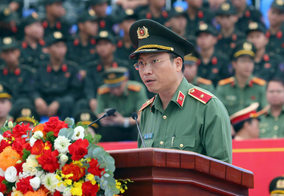 BẢO ĐẢM TUYỆT ĐỐI AN NINH, AN TOÀN KHÔNG ĐỂ XẢY RA SƠ SUẤT DÙ LÀ NHỎ NHẤT, GÓP PHẦN TỔ CHỨC THÀNH CÔNG CUỘC BẦU CỬ