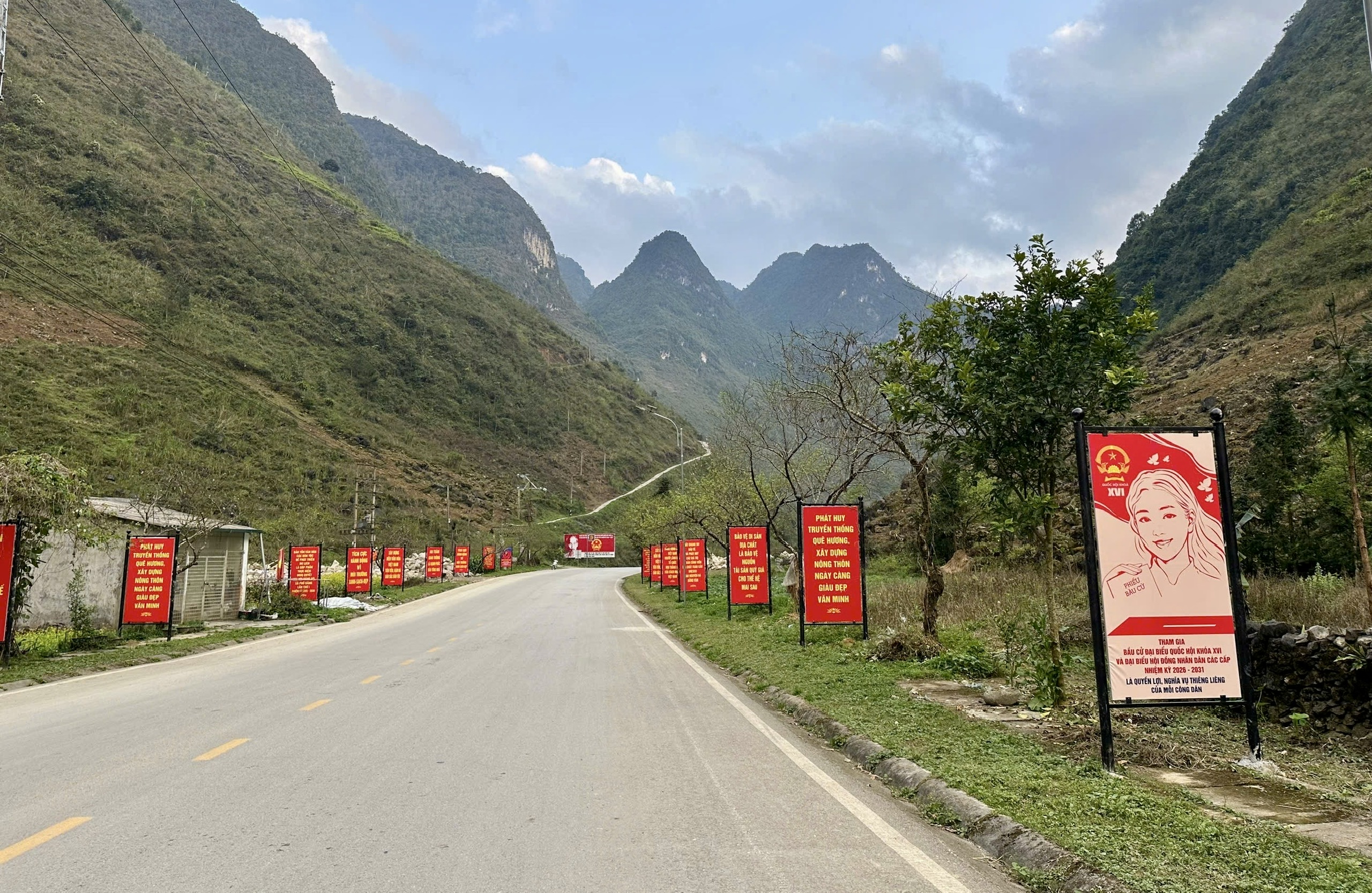 Xã Phố Bảng sẵn sàng cho ngày hội non sông