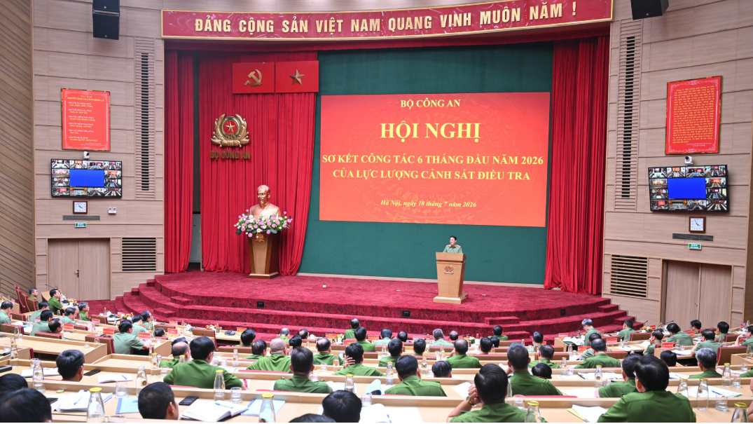 XÂY DỰNG LỰC LƯỢNG CẢNH SÁT ĐIỀU TRA TOÀN QUỐC MẪU MỰC VỀ THƯỢNG TÔN PHÁP LUẬT, KIẾN TẠO PHÁT TRIỂN, GẦN DÂN, TRỌNG DÂN