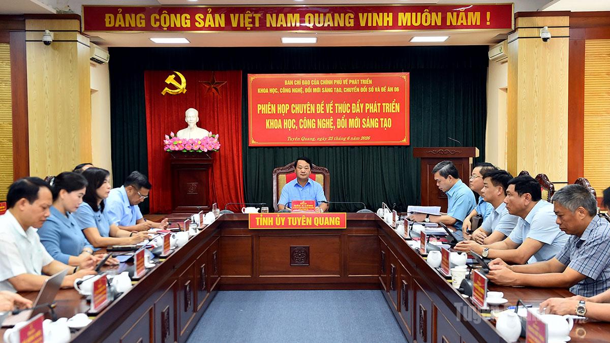 Phát triển khoa học công nghệ phải xuất phát từ thực tiễn và lợi thế của từng địa phương