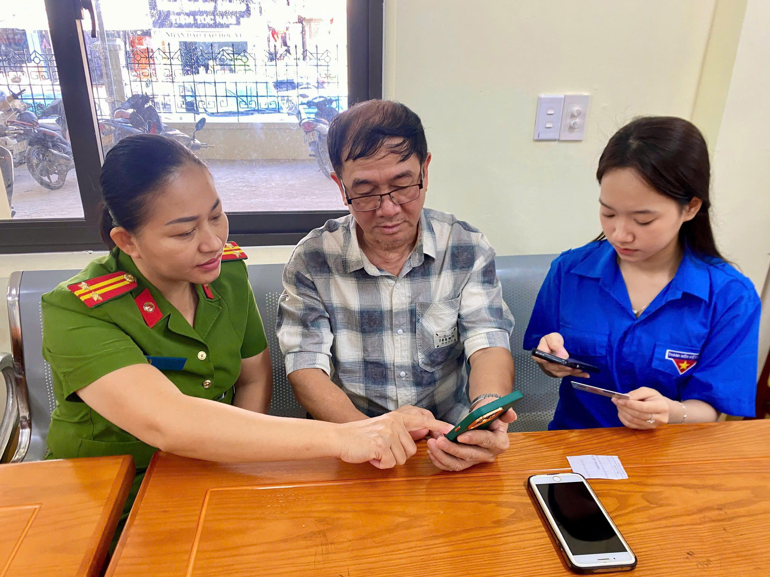 MÙA HÈ SỐ CÙNG VNEID
