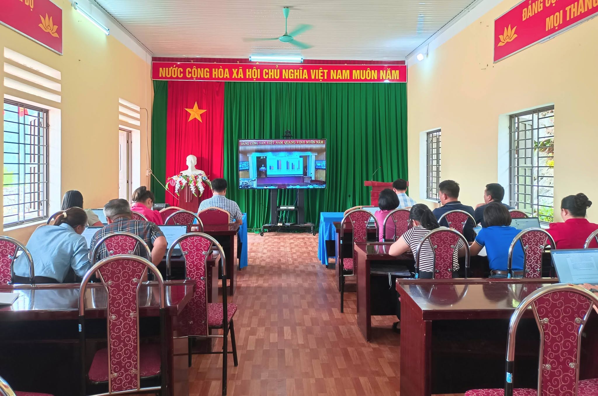 Khâu Vai triển khai nhiệm vụ năm học 2026-2027