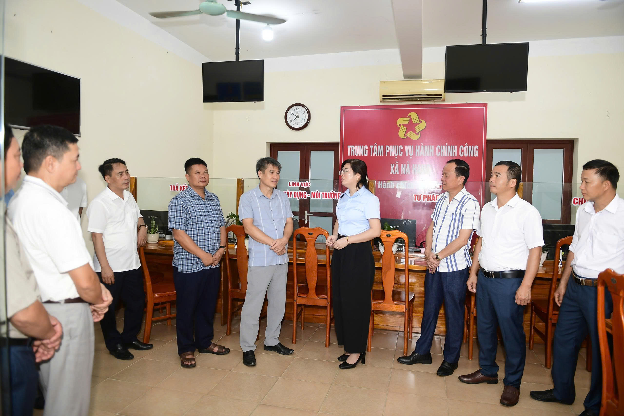 Trao đổi kinh nghiệm về vận hành chính quyền địa phương 2 cấp