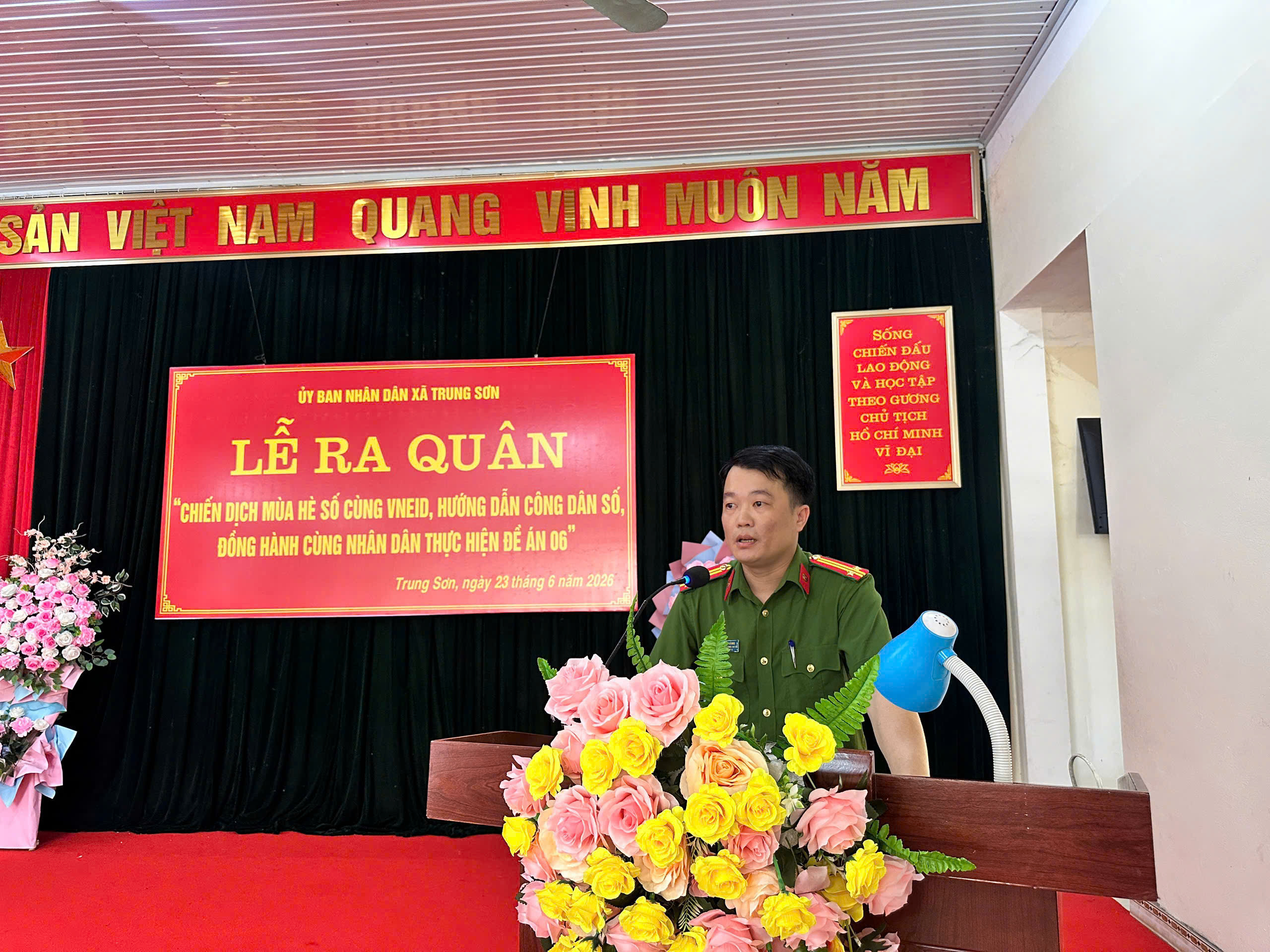 XÃ TRUNG SƠN TỔ CHỨC LỄ PHÁT ĐỘNG “MÙA HÈ SỐ CÙNG VNeID”
