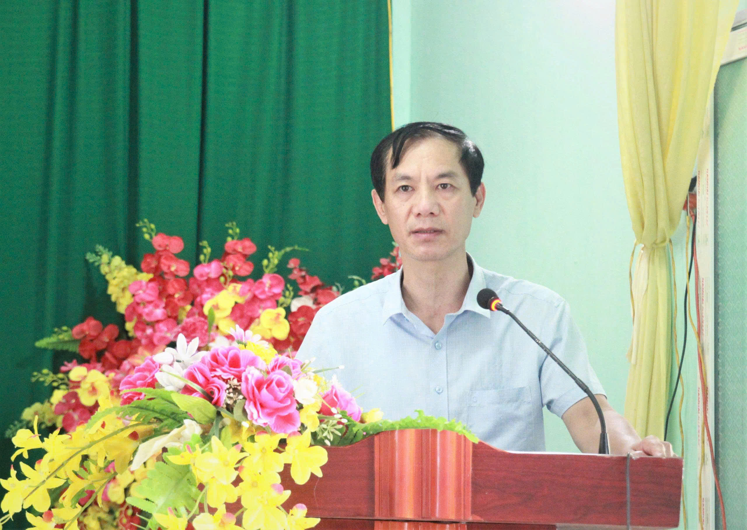 Đồng chí Bí thư Đảng ủy, Chủ tịch HĐND phường An Tường Nguyễn Đình Trung tiếp xúc cử tri sau Kỳ họp thứ hai HĐND phường khóa XX, nhiệm kỳ 2026–2031