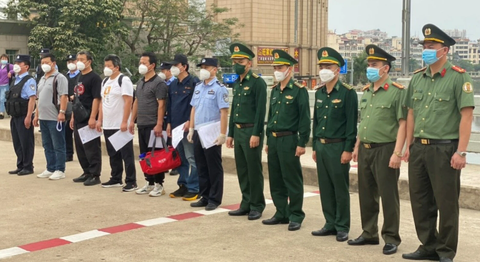 CẢNH BÁO TRÁNH TRỞ THÀNH NẠN NHÂN CỦA HOẠT ĐỘNG TỔ CHỨC CHO NGƯỜI KHÁC XUẤT NHẬP CẢNH, DI CƯ TRÁI PHÉP