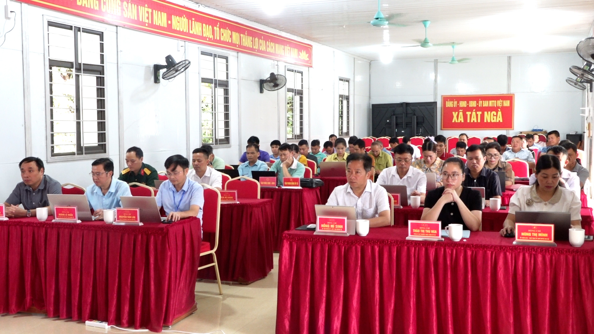 Hội nghị học tập quán triệt, triển khai các nghị quyết của Ban Chấp hành Đảng bộ tỉnh và Ban Thường vụ Tỉnh ủy