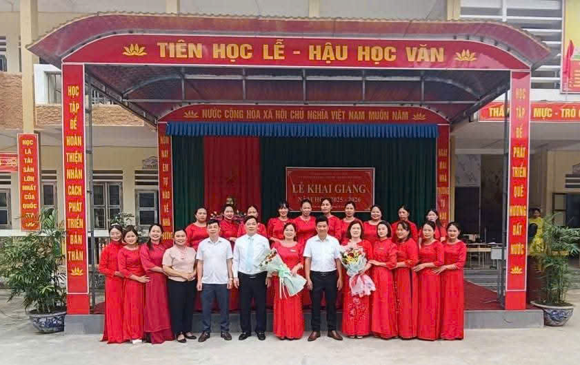 ban nhung.jpg