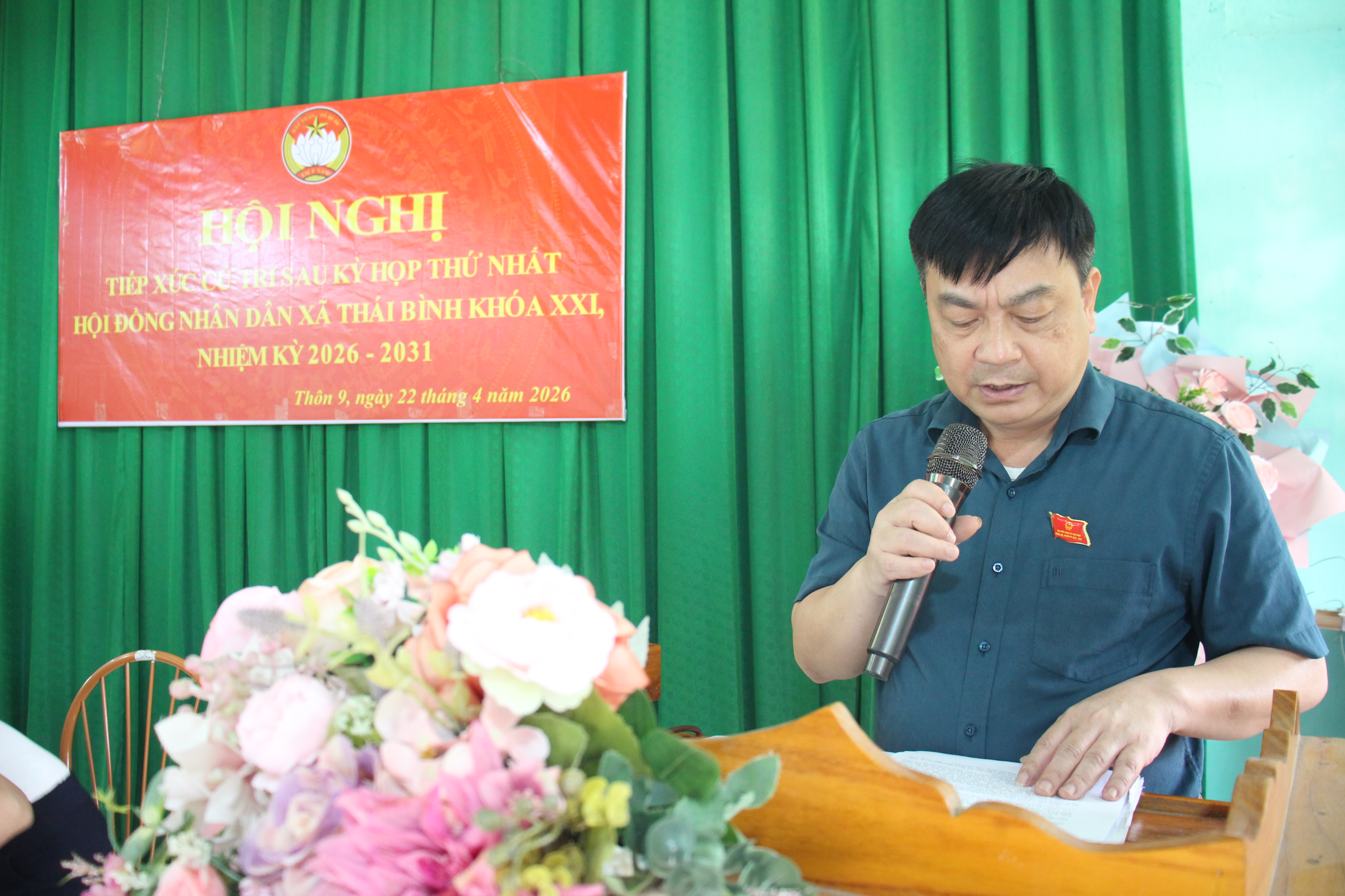 Đại biểu HĐND xã tiếp xúc với cử tri thôn 9 sau kỳ họp thứ nhất