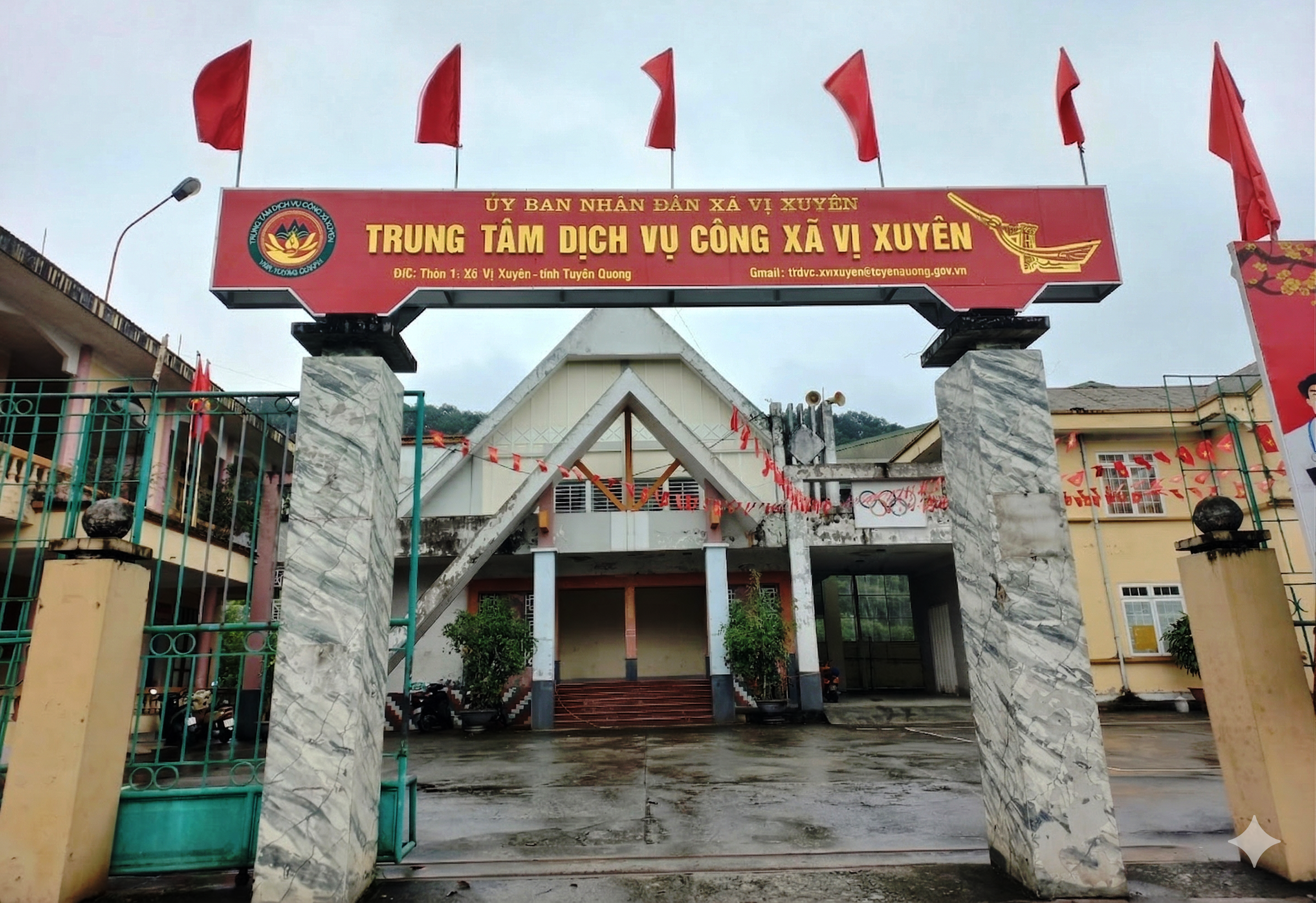 Trung tâm Dịch vụ công