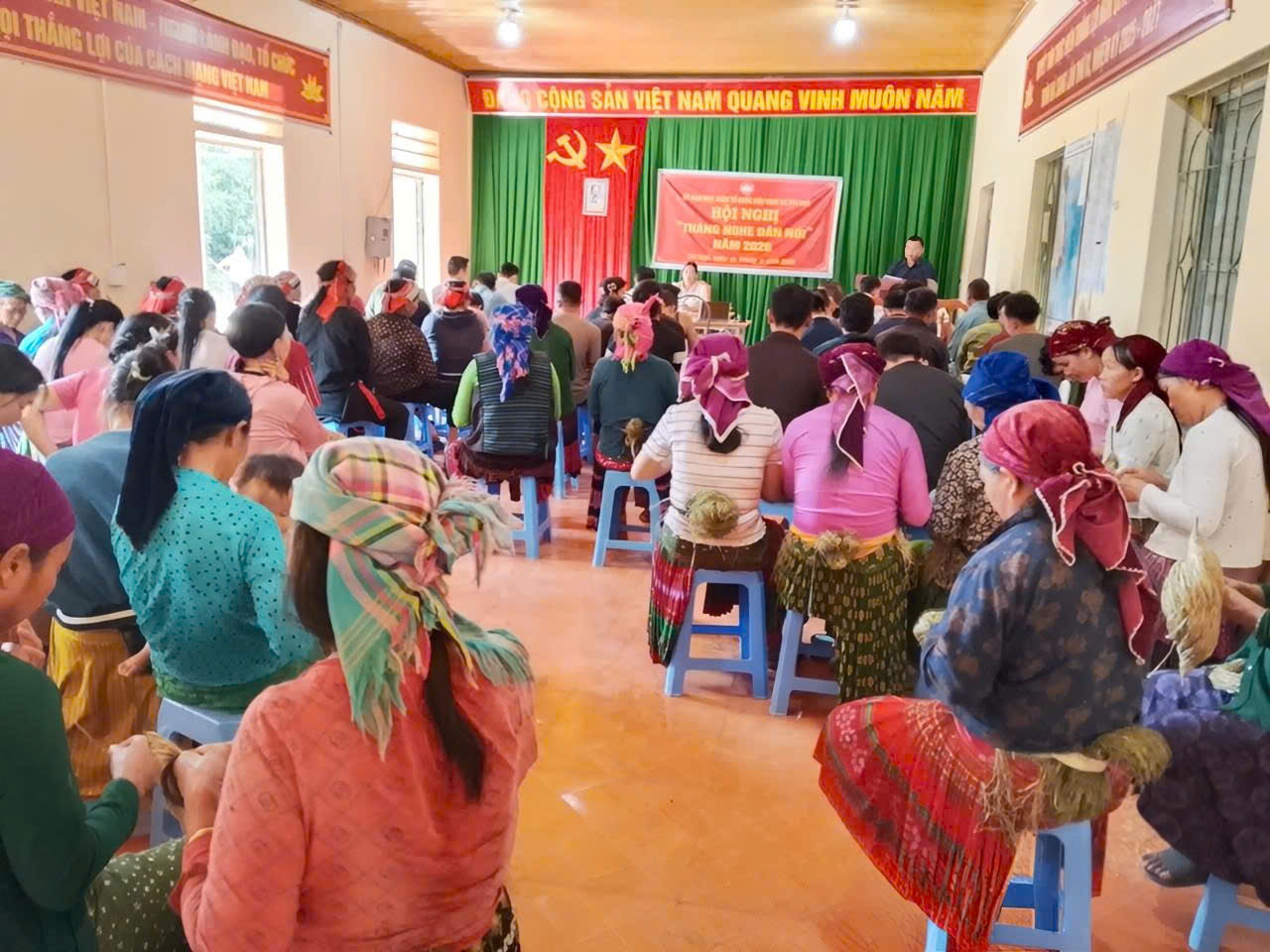 Ủy ban MTTQ Việt Nam xã Tát Ngà tổ chức “Tháng nghe dân nói” tại thôn Nà Sang