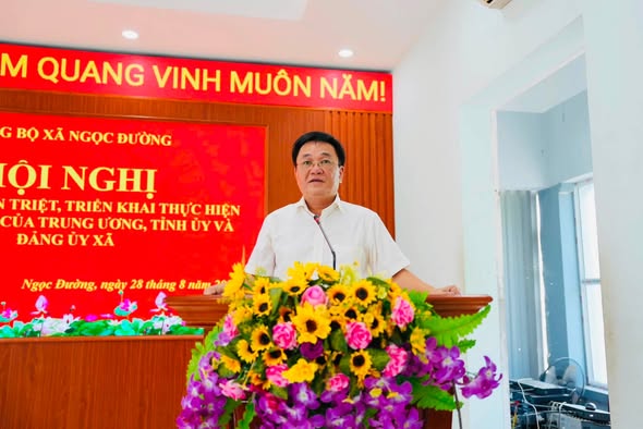 Đảng uỷ xã Ngọc Đường học tập, quán triệt, triển khai thực hiện các văn bản của Trung ương Đảng, của Tỉnh ủy và của Đảng ủy xã