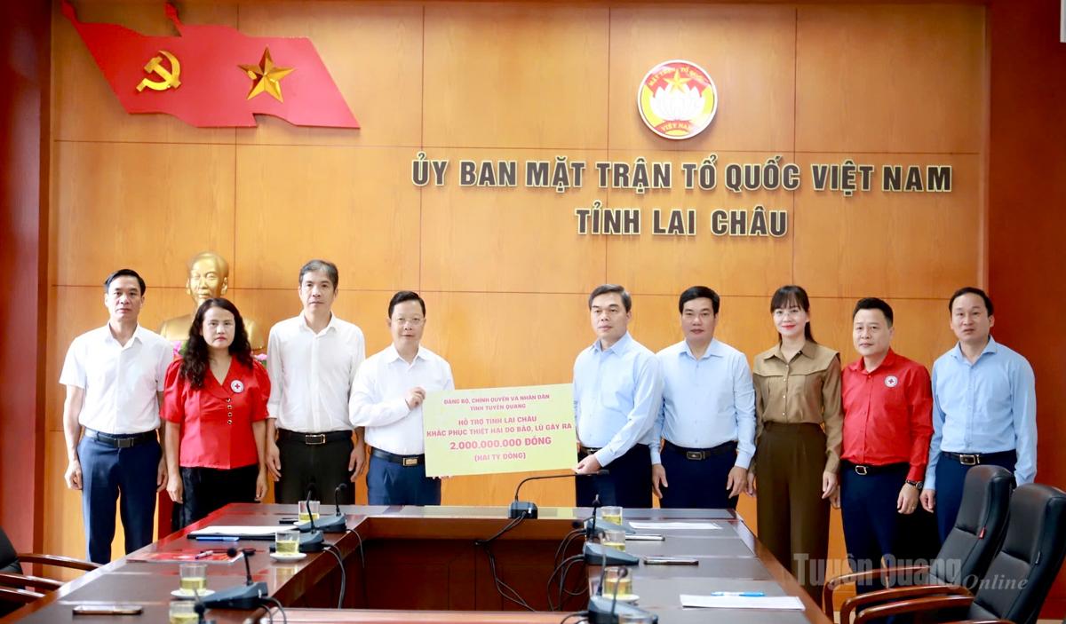 Tỉnh Tuyên Quang hỗ trợ tỉnh Lai Châu 2 tỷ đồng khắc phục hậu quả thiên tai