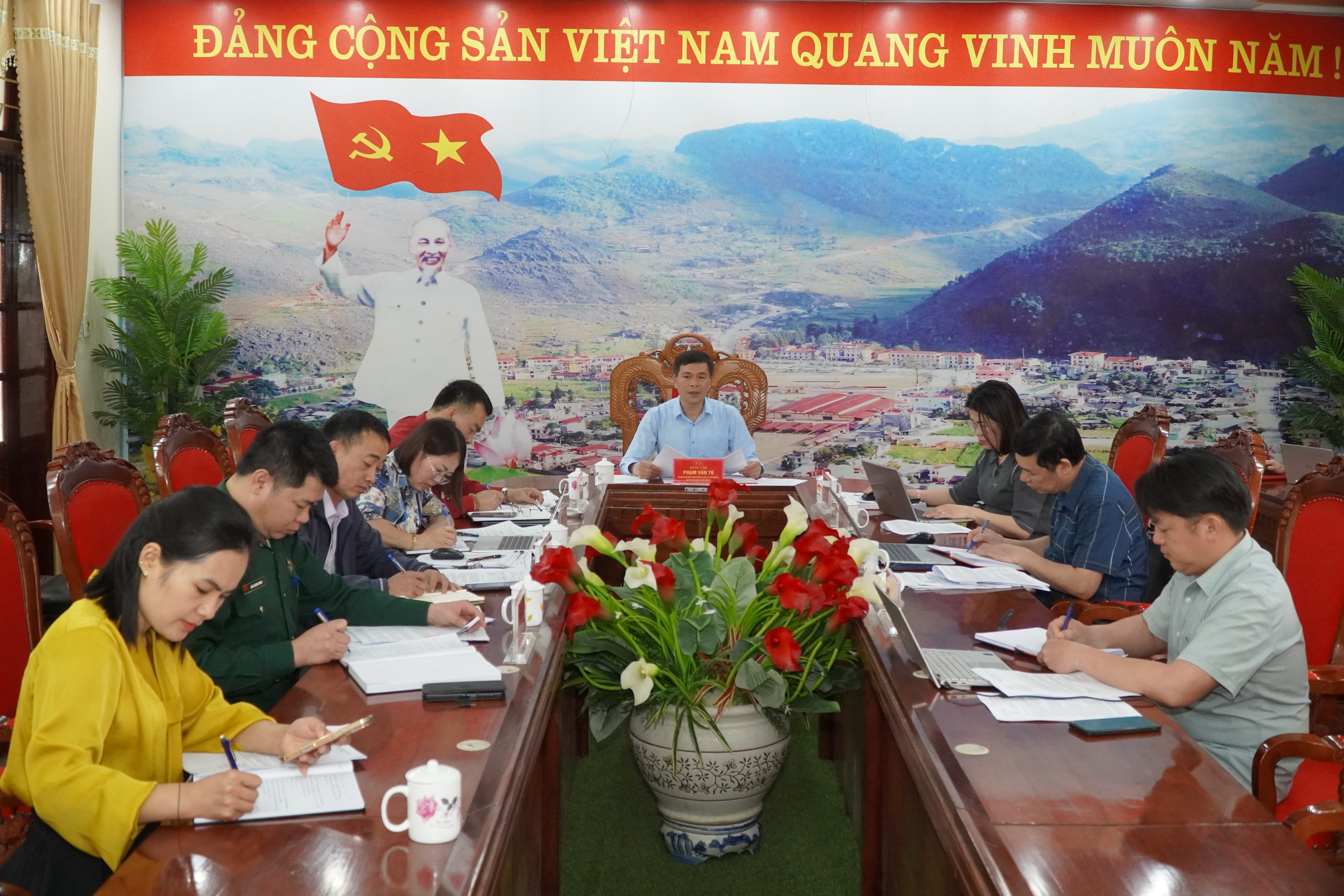 Mèo Vạc họp Ban Thường vụ Đảng ủy tháng 3/2026, cho ý kiến nhiều nội dung quan trọng