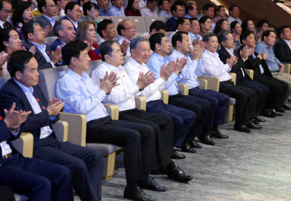 TỔNG BÍ THƯ, CHỦ TỊCH NƯỚC TÔ LÂM DỰ CHƯƠNG TRÌNH “TỔ QUỐC TRONG TIM”