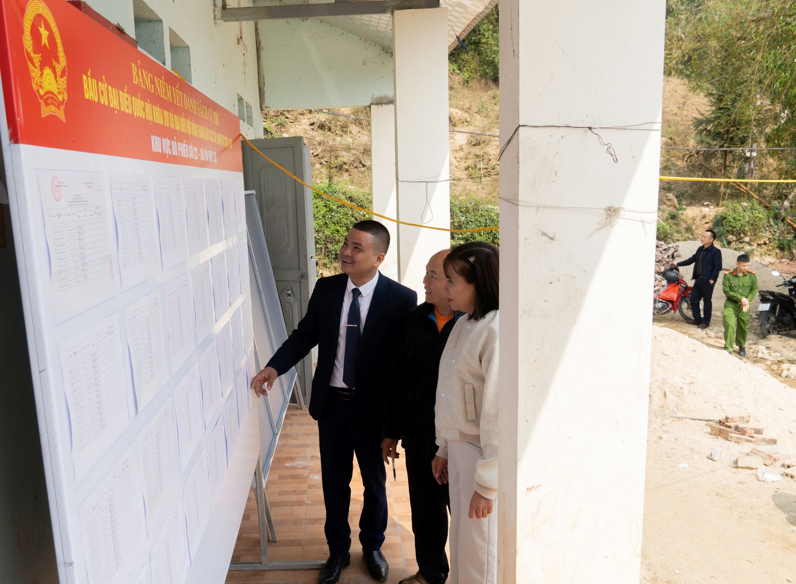 kiểm tra bầu cử (6).jpg