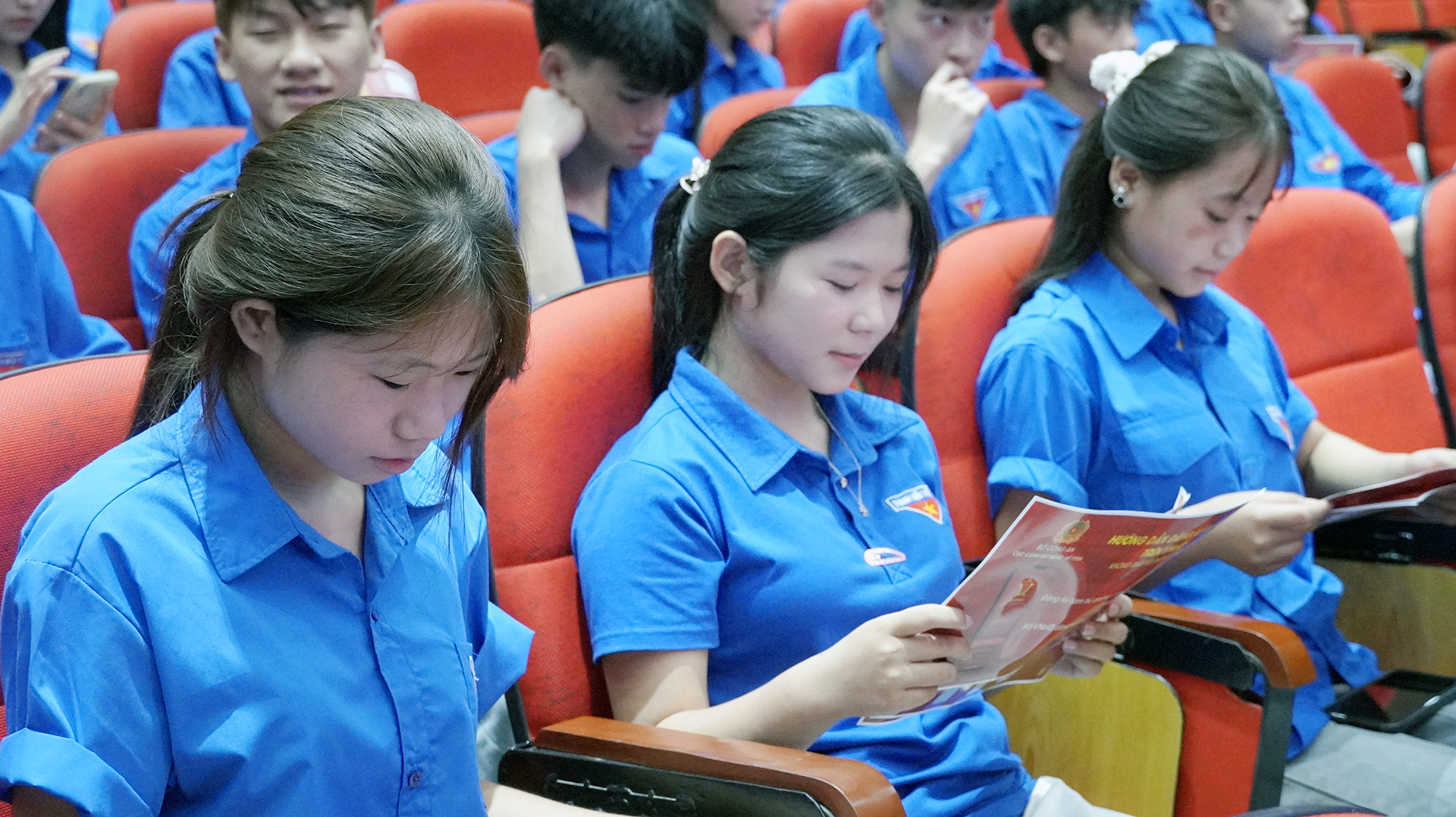 Đo&agrave;n TN-CAX hưởng ứng chuyển đổi số (5).jpg