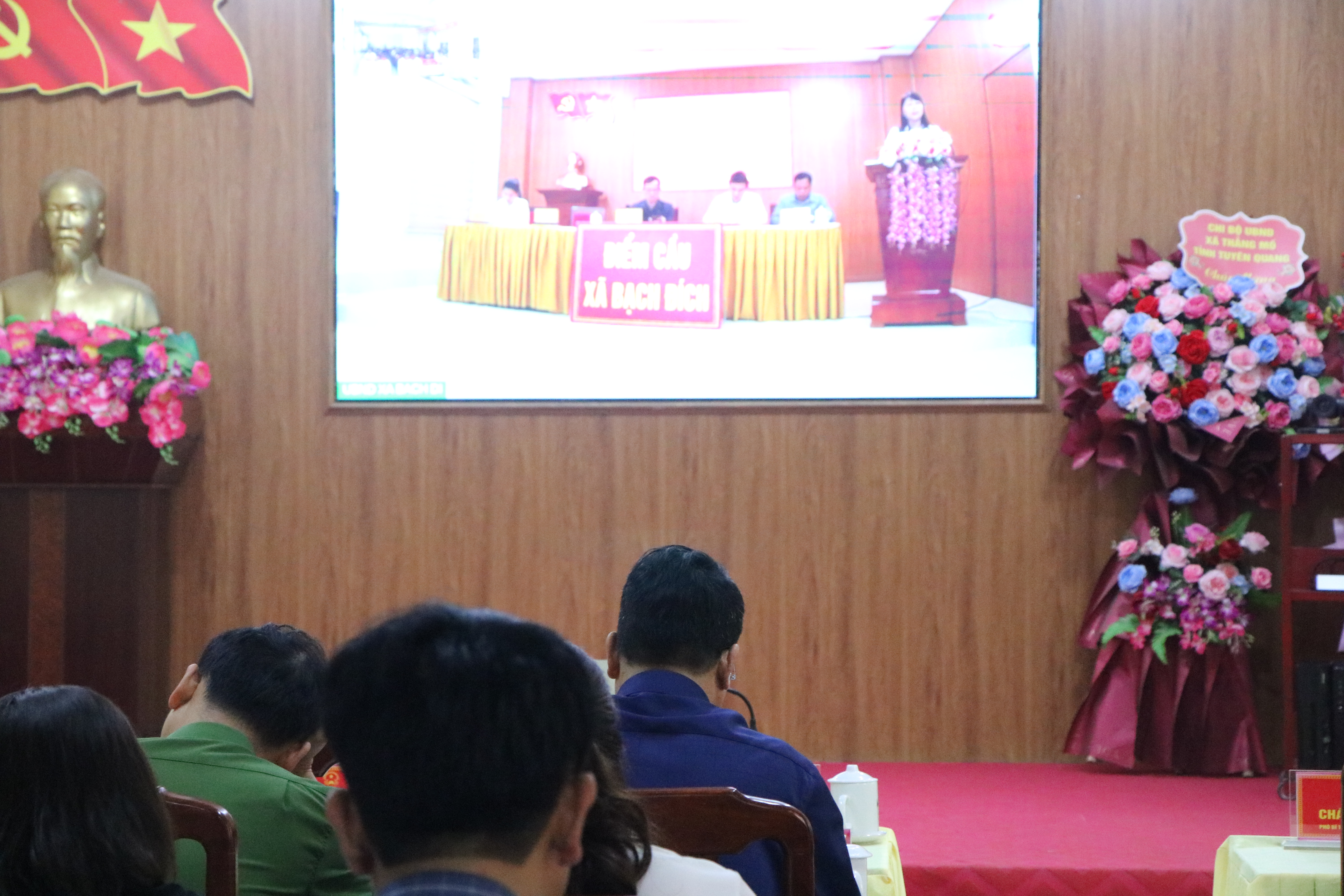 Lắng nghe bằng tâm huyết, hành động bằng trách nhiệm, tiếp xúc cử tri sau kỳ họp thứ nhất HĐND tỉnh của tổ đại biểu số 2