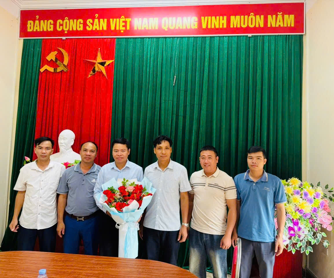 LÃNH ĐẠO ĐẢNG ỦY XÃ CÔN LÔN CHÚC MỪNG 96 NĂM NGÀY TRUYỀN THỐNG NGÀNH TUYÊN GIÁO CỦA ĐẢNG (01/8/1930 – 01/8/2026)