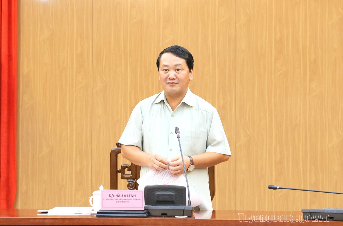 Nâng cao tinh thần chủ động, tập trung phòng chống mưa lũ, giảm thiểu tối đa thiệt hại về người và tài sản