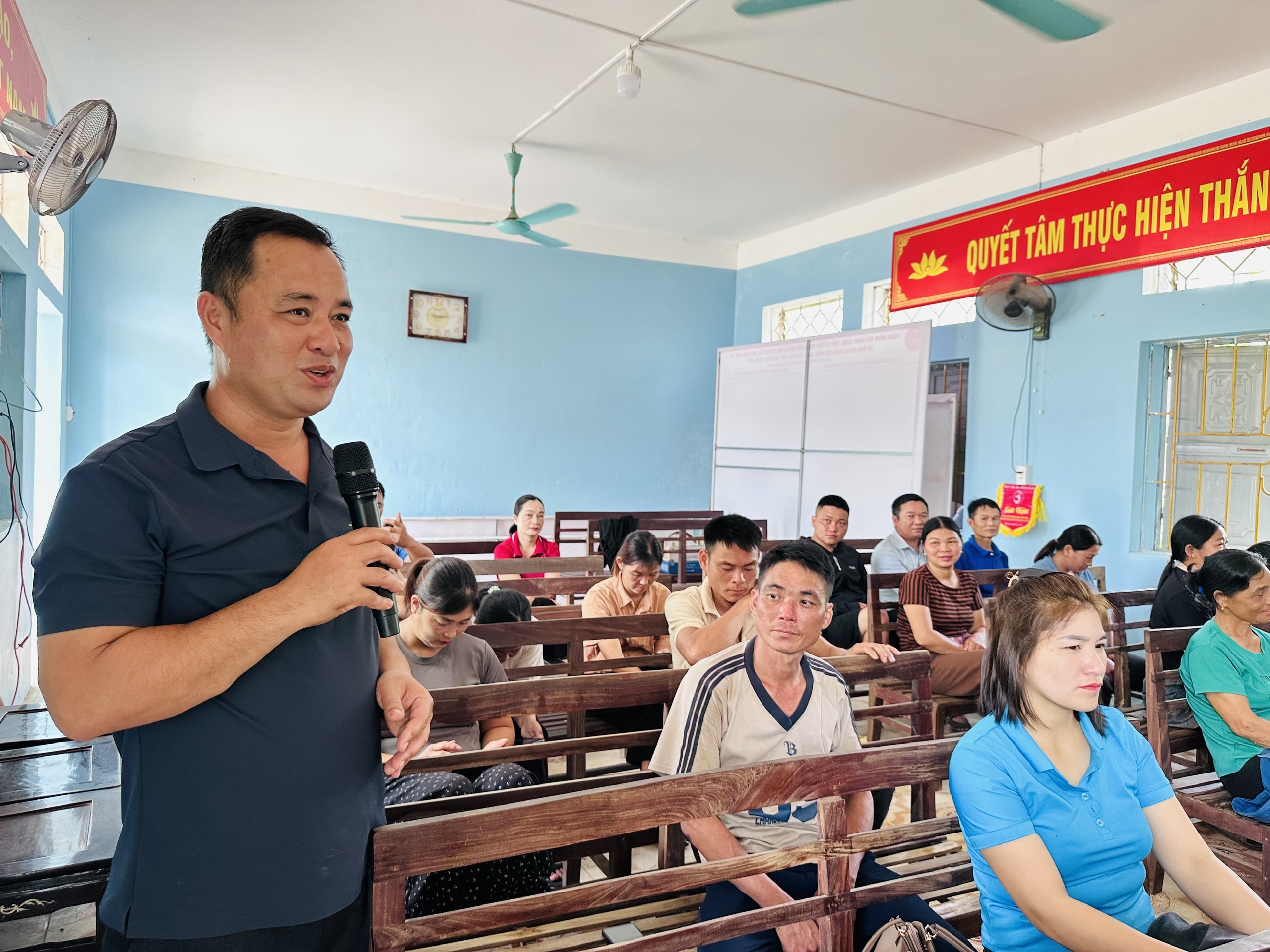 HND10.jpg